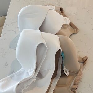 Size 42DDD Vanity Fair Set of 3 Bras